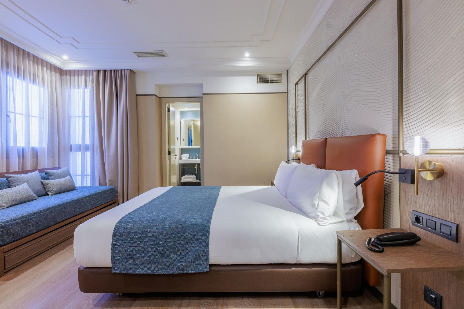 Hotel Medinaceli 4*Sup