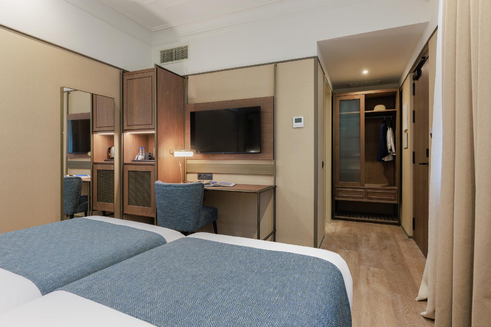 Hotel Medinaceli 4*Sup
