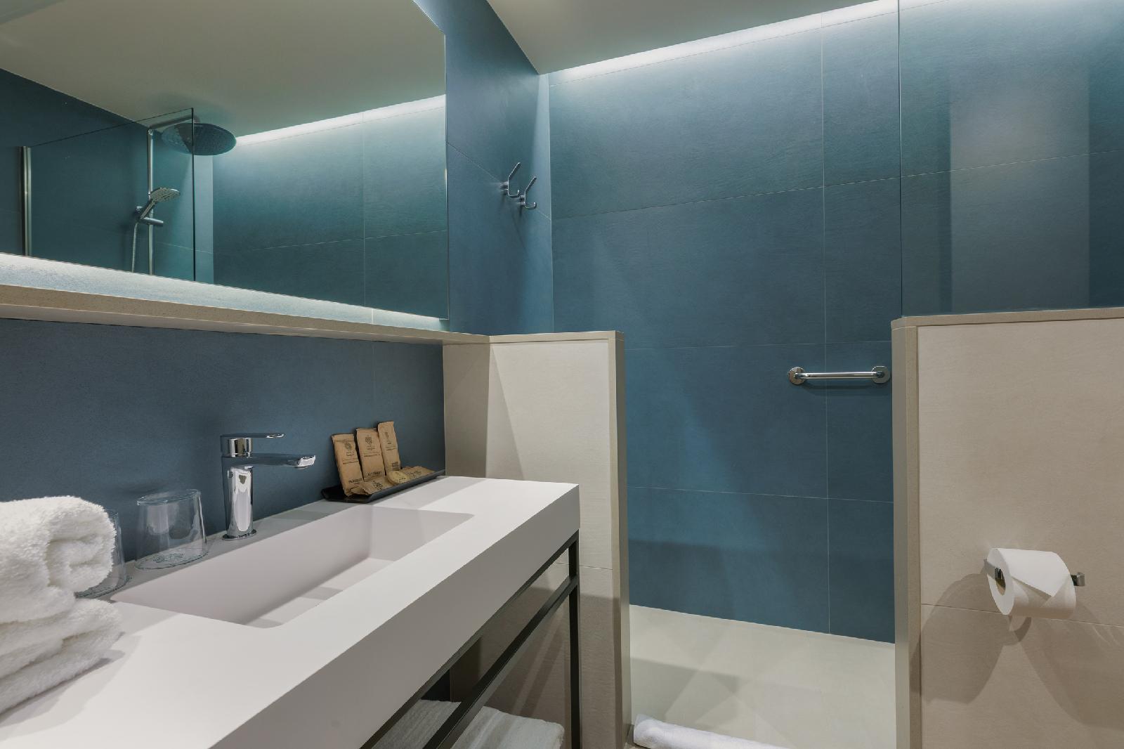Hotel Medinaceli 4*Sup
