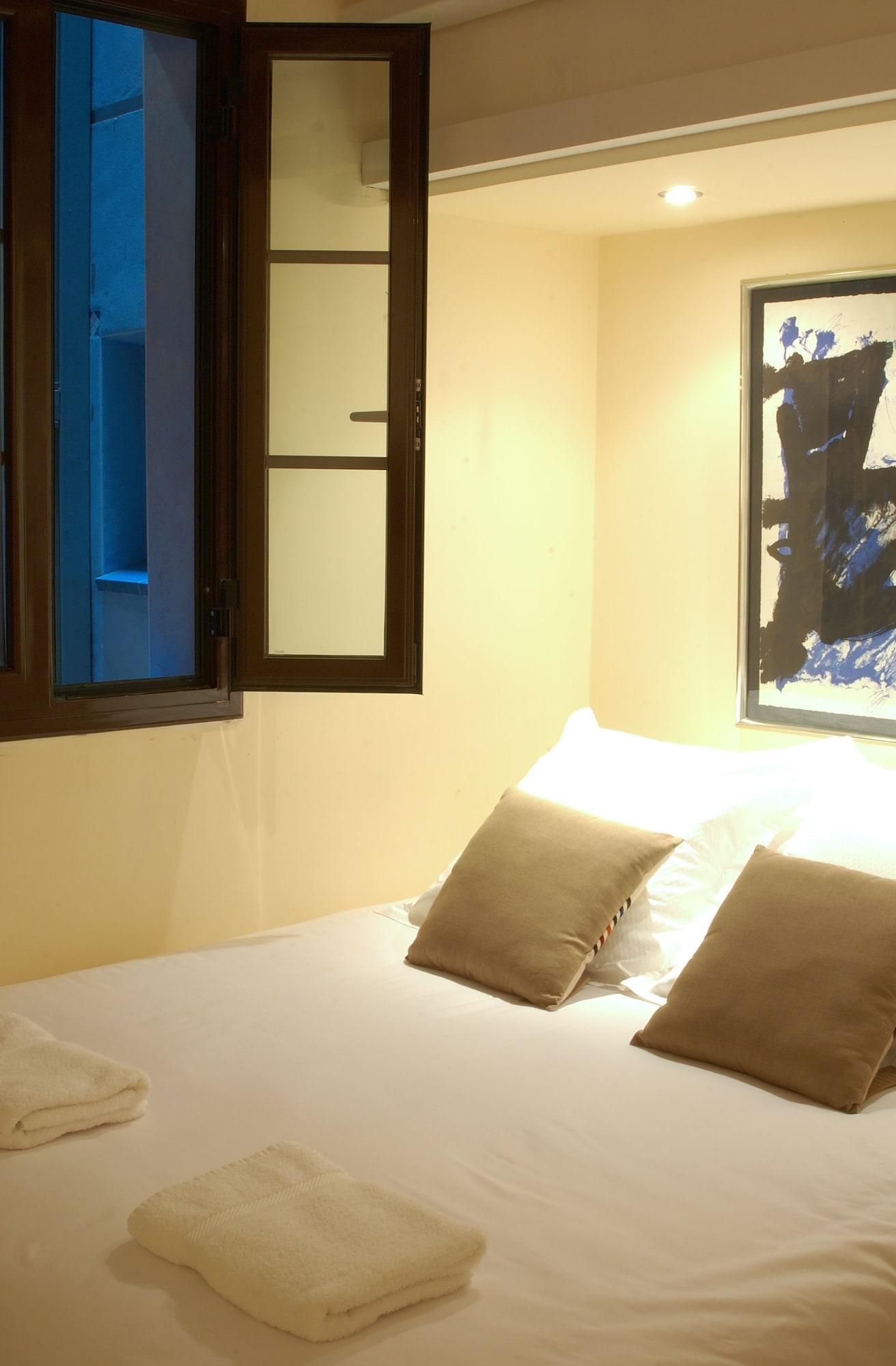 Ainb Las Ramblas-Guardia Apartments