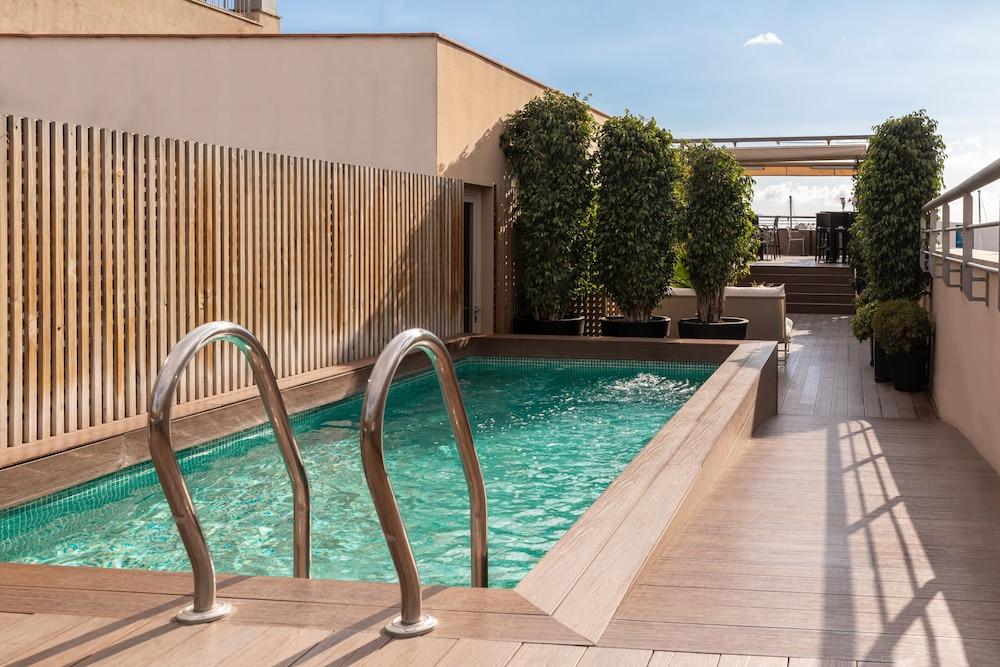 Hotel Duquesa De Cardona