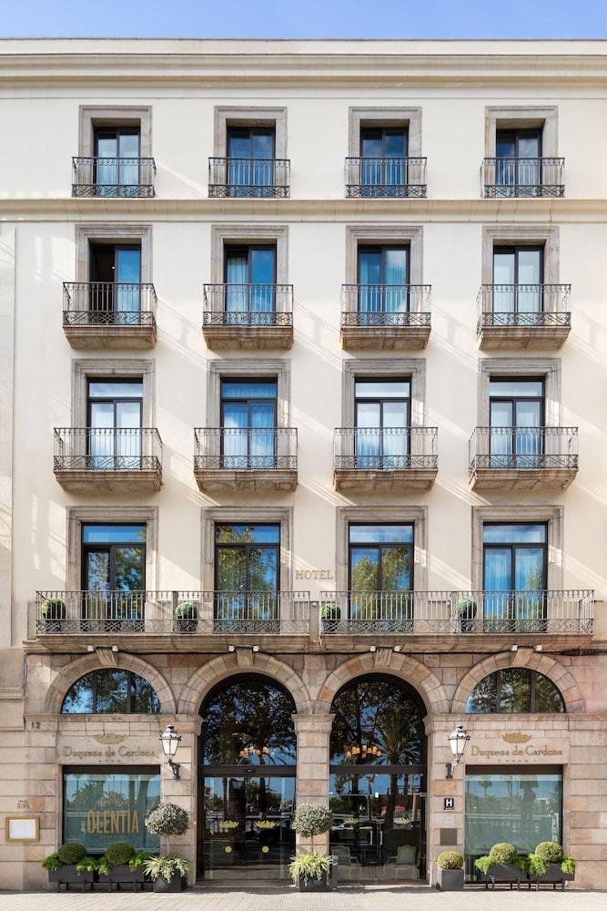 Hotel Duquesa De Cardona