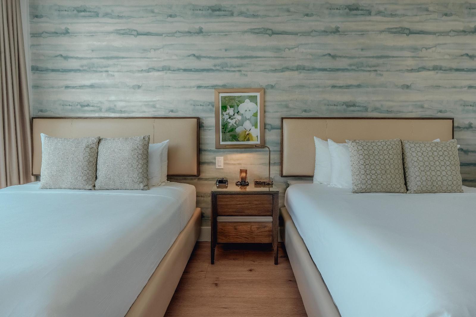 Iberostar Waves Miami Beach