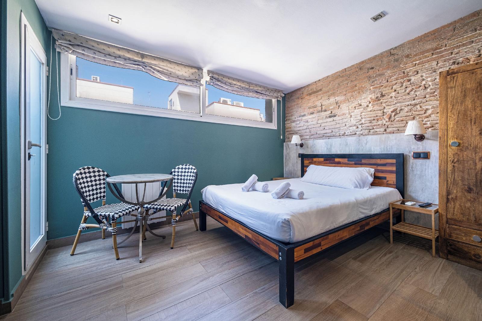 Ainb Born-Damas Apartments