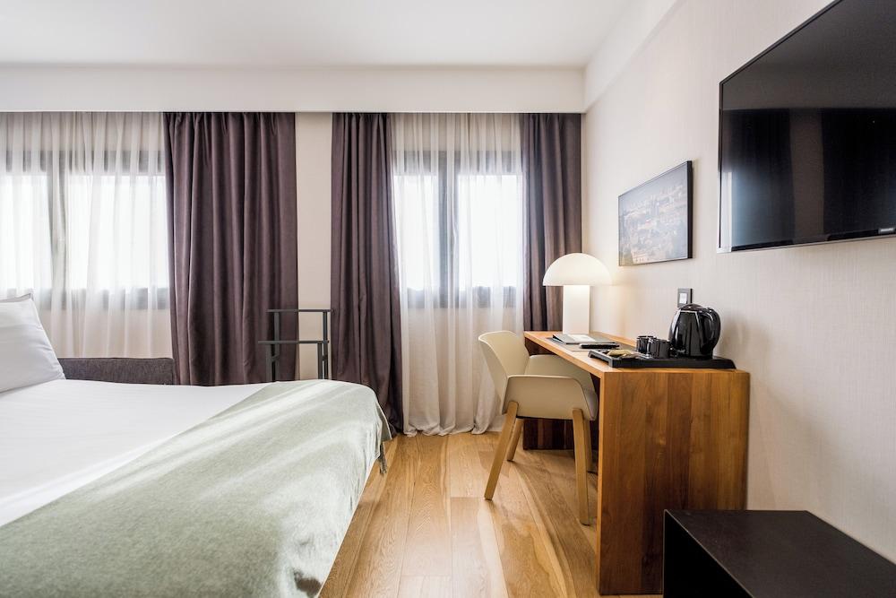 Zenit Abeba Hotel