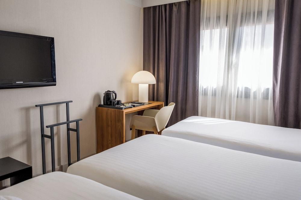 Zenit Abeba Hotel