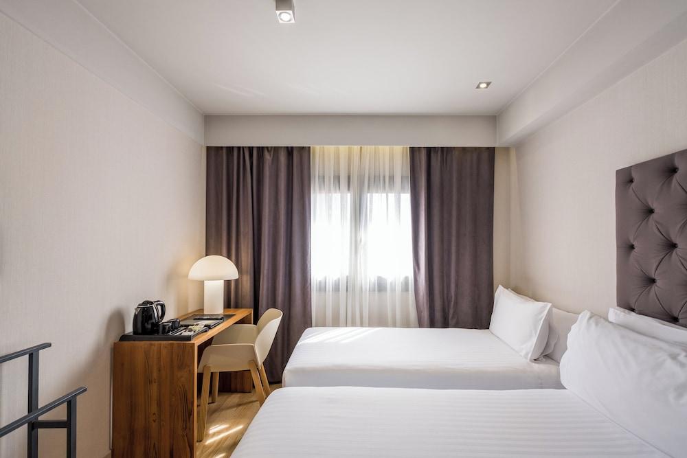 Zenit Abeba Hotel