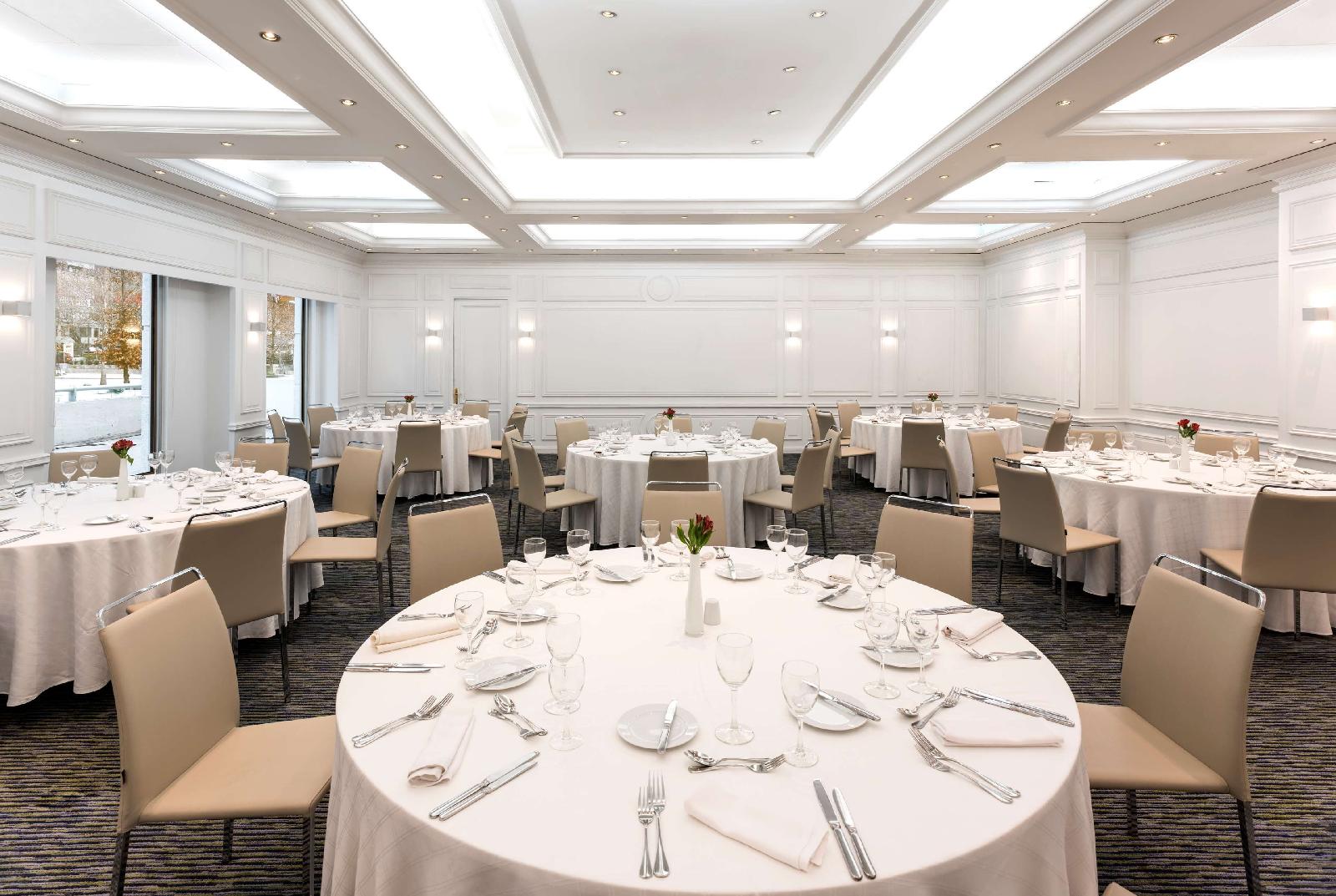 NH Collection Plaza Santiago