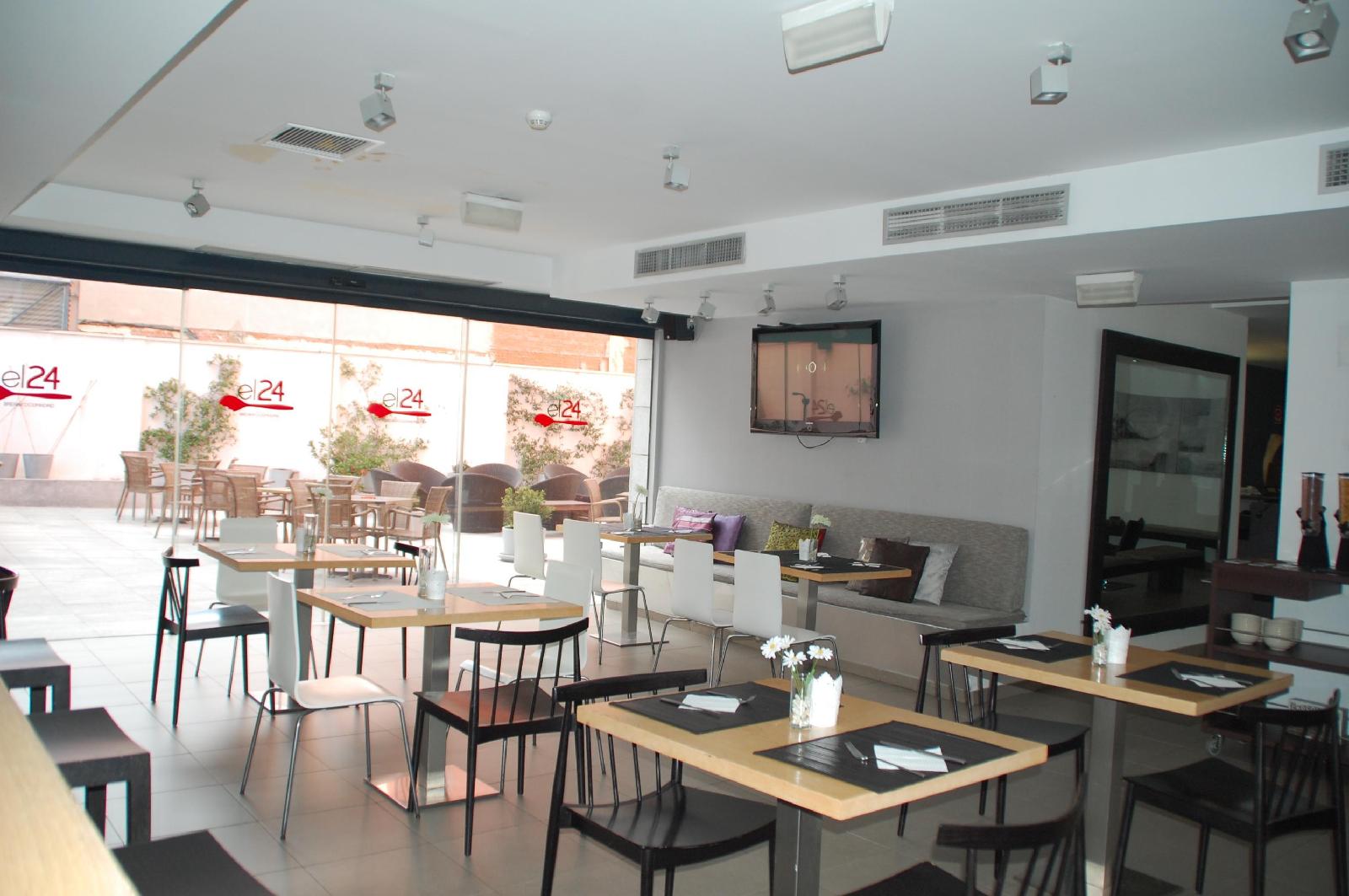 Eco Alcala Suites