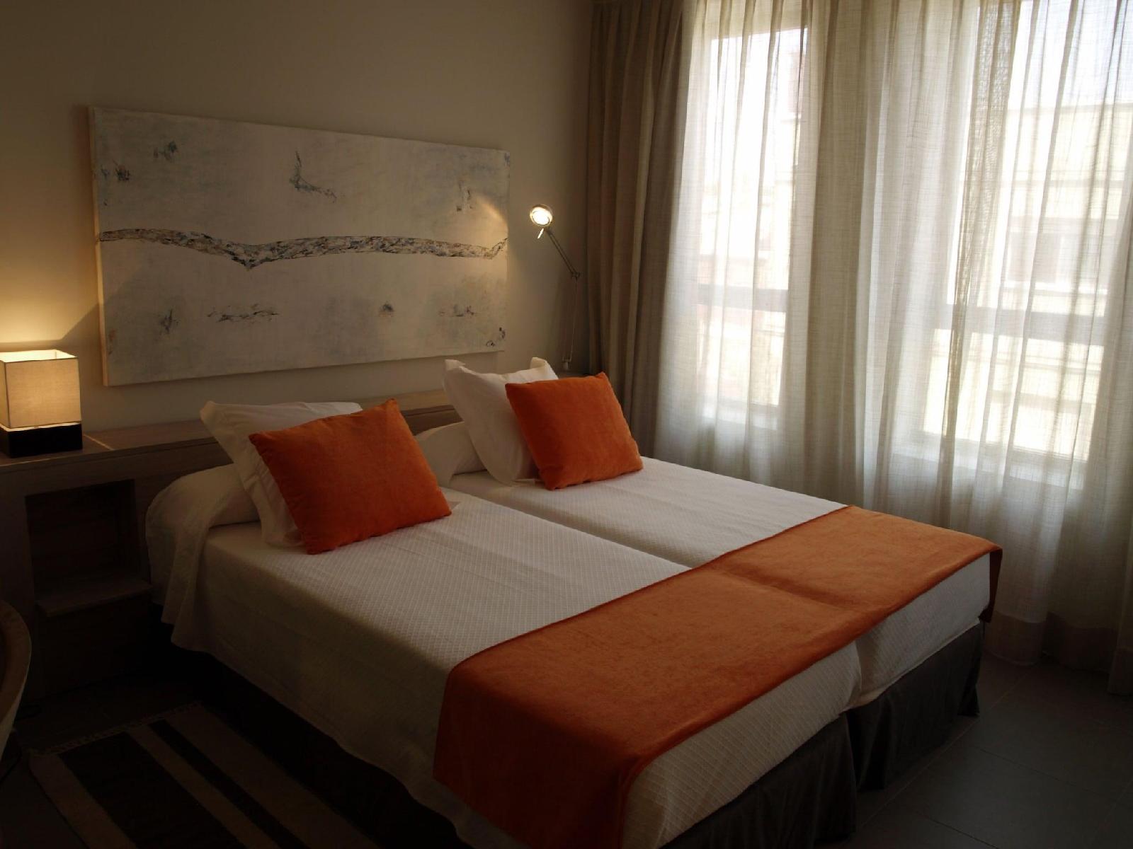 Eco Alcala Suites