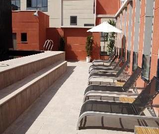 Eco Alcala Suites