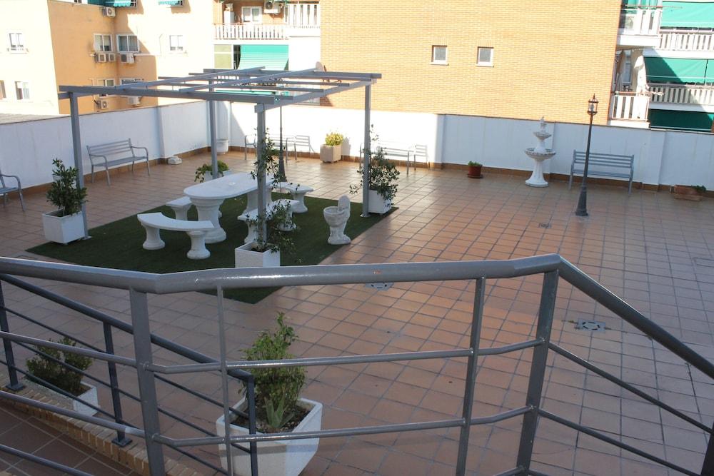 Hotel Barajas Plaza