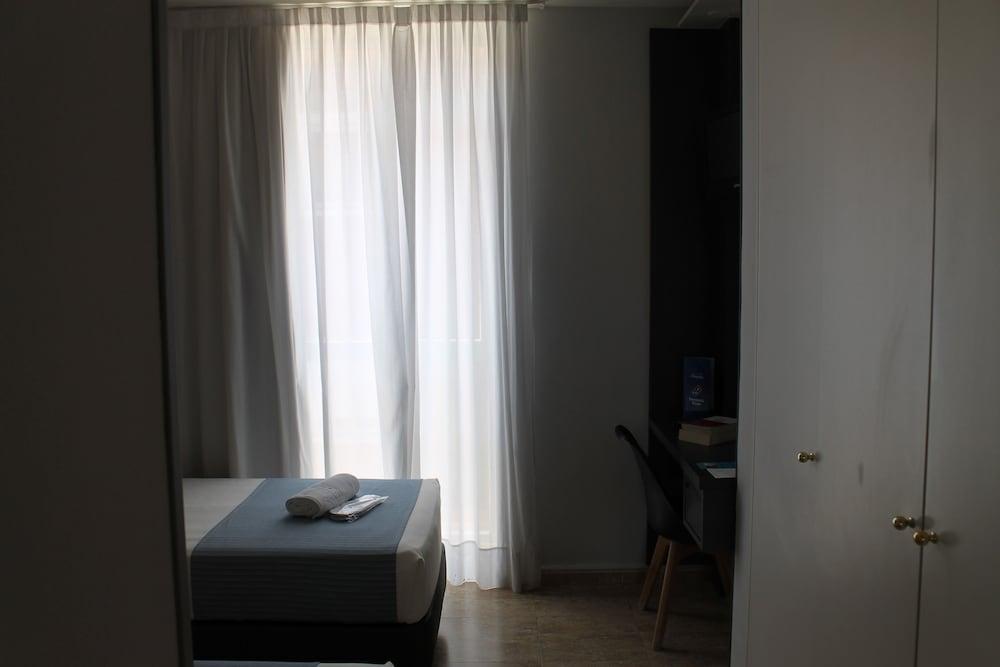 Hotel Barajas Plaza