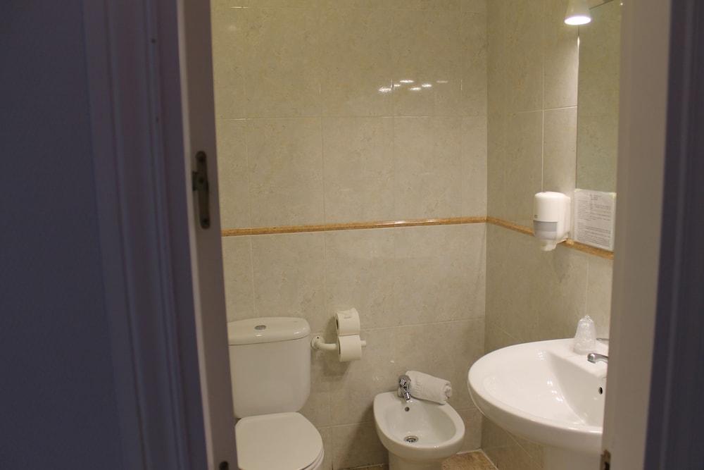 Hotel Barajas Plaza