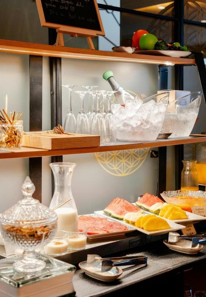 Hotel Suites Feria De Madrid