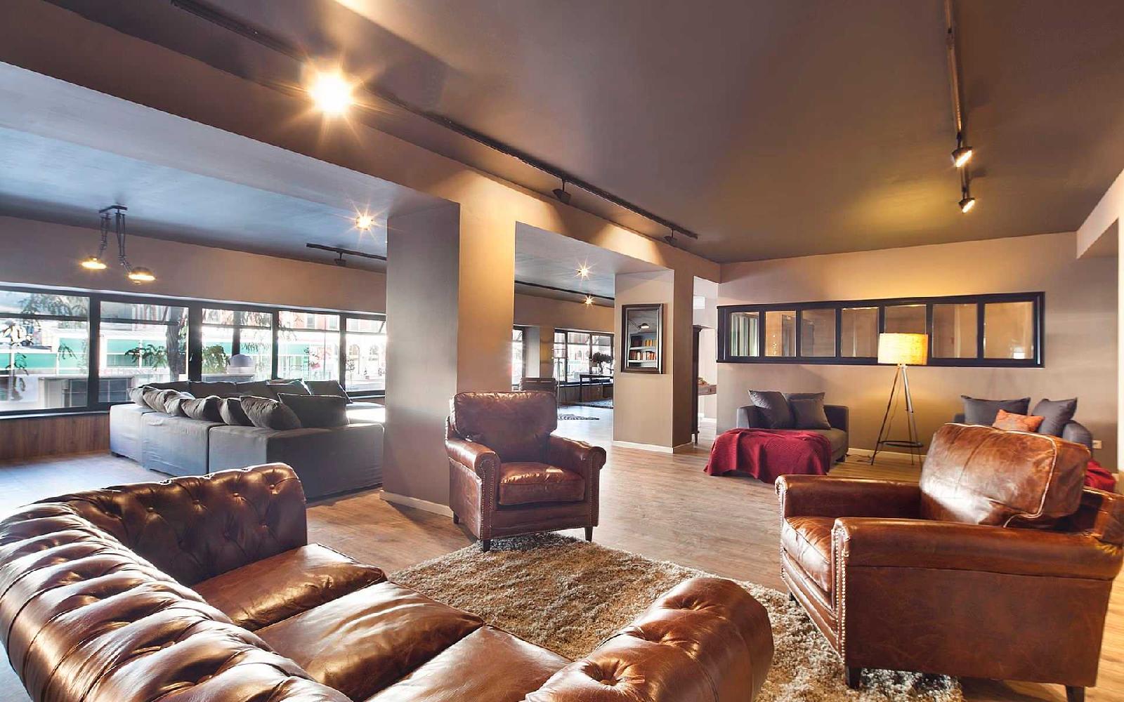 Hotel Acta Madfor