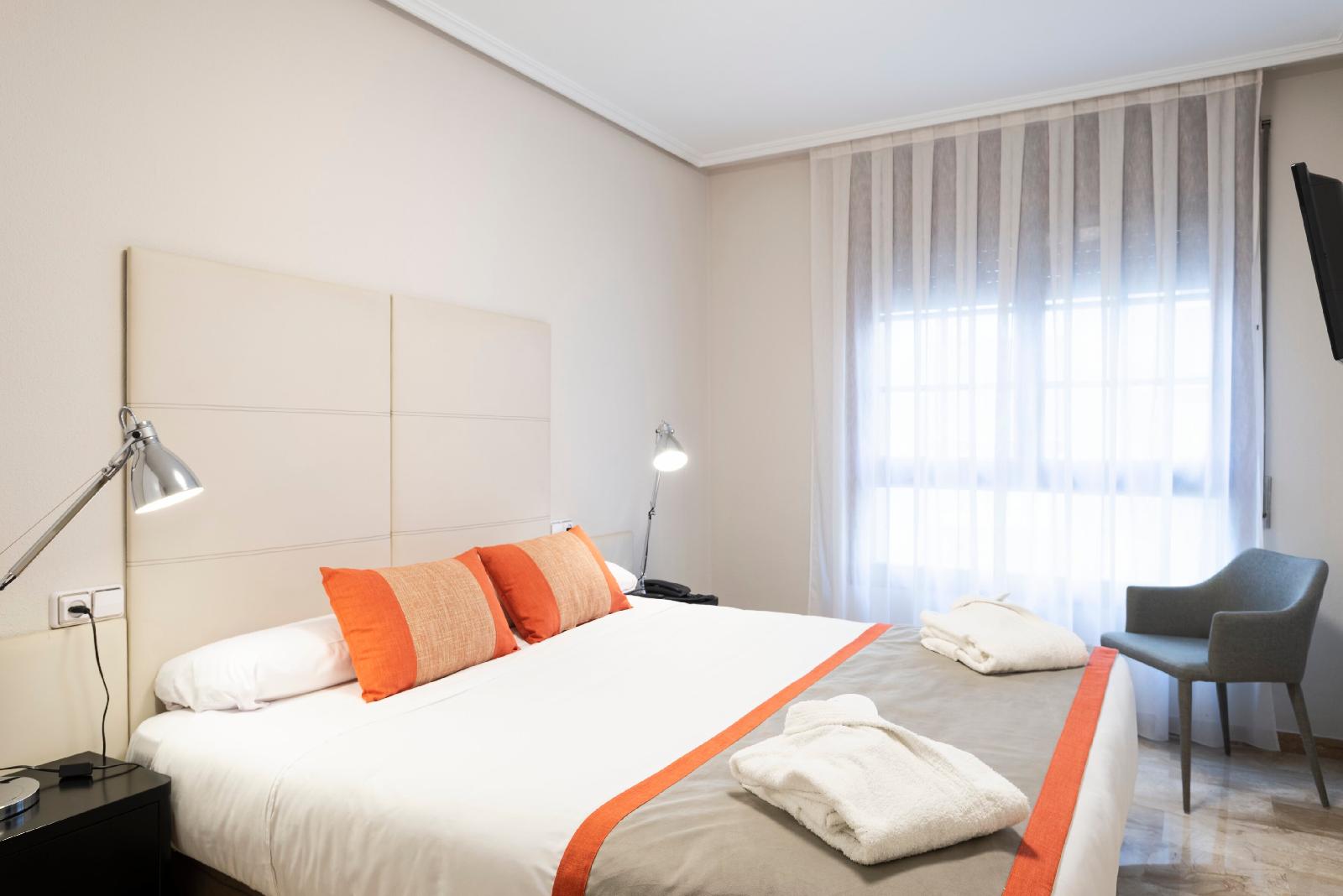 Apartahotel Los Girasoles