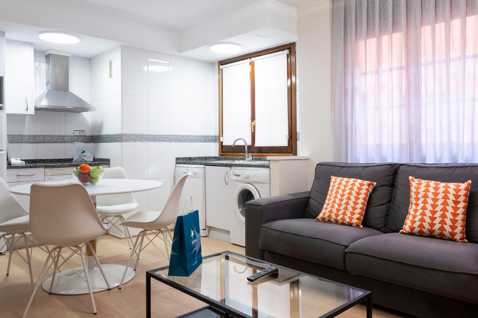 Apartahotel Los Girasoles