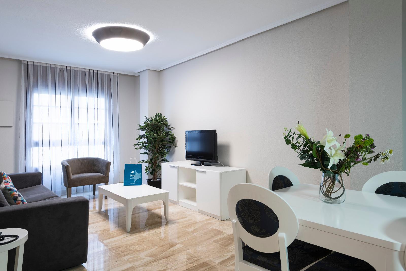 Apartahotel Los Girasoles
