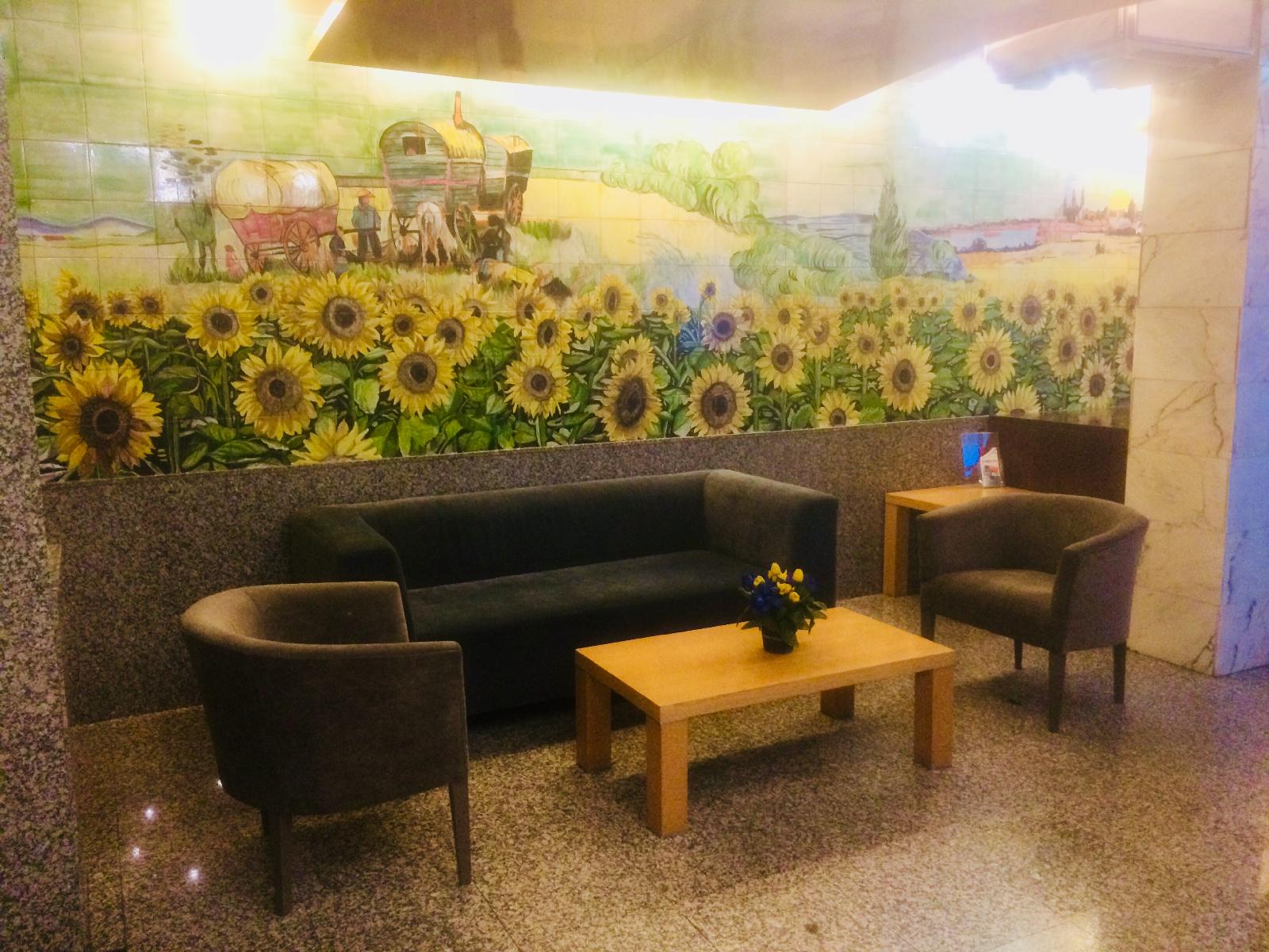 Apartahotel Los Girasoles