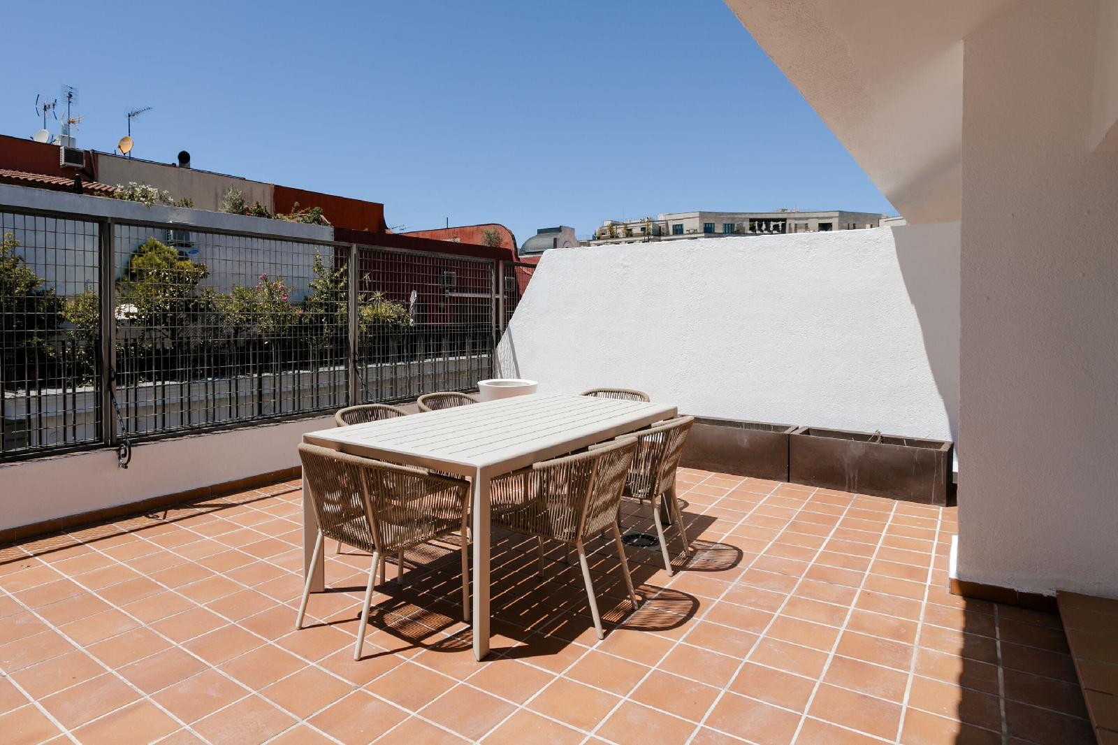 Limehome Madrid Sol
