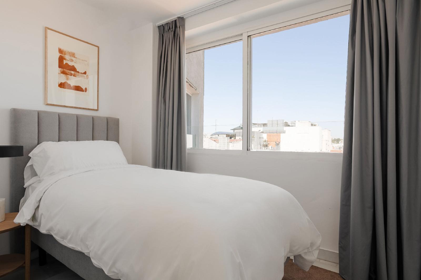 Limehome Madrid Sol