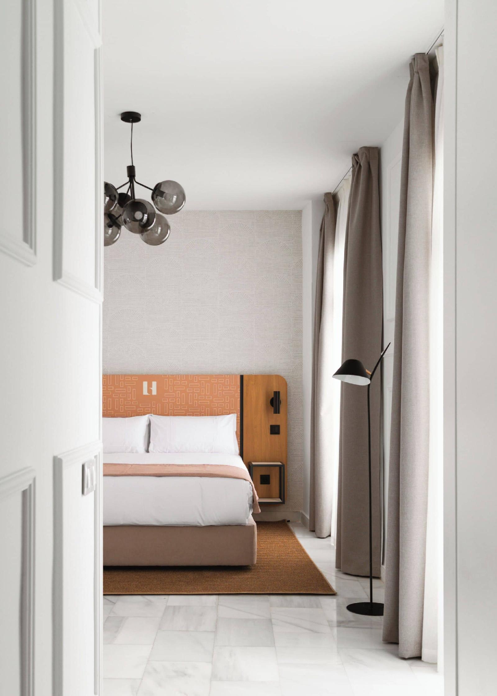 Limehome Madrid Sol