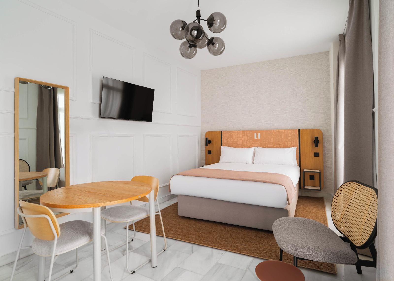 Limehome Madrid Sol