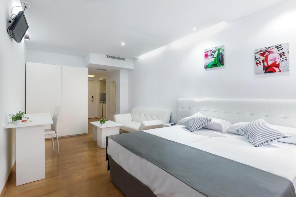Boutique Urban Madrid Genova (Apartamentos Andrómeda)