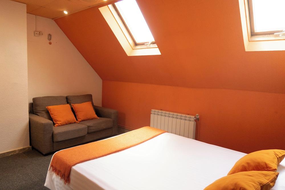 Apartamentos G3 Galeón