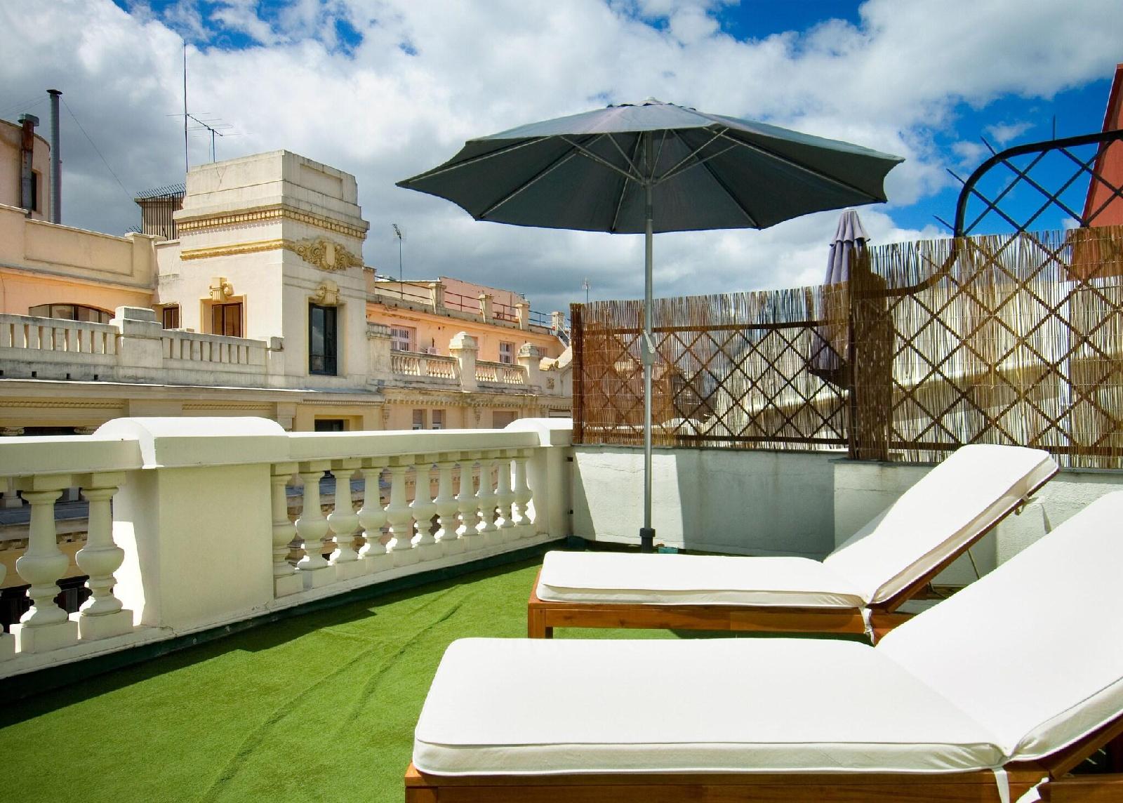 Hotel Moderno Puerta Del Sol