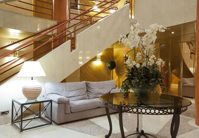 Aparto-Hotel Rosales