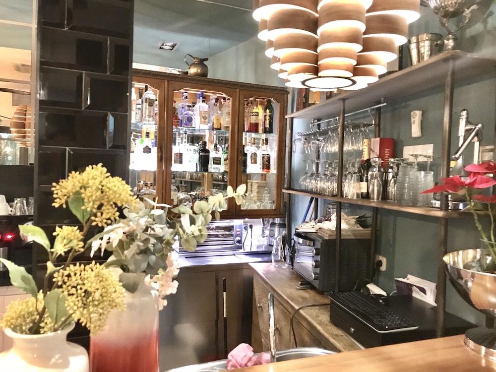 Abalu Boutique & Design Hotel