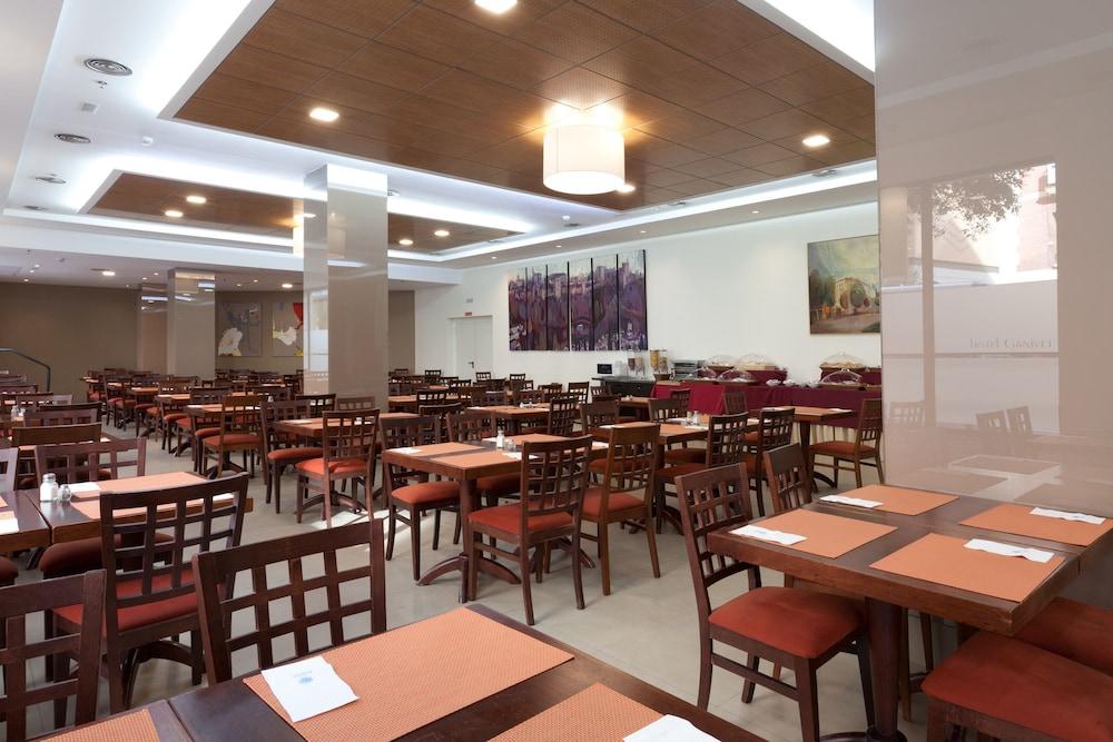 Hotel Porcel Ganivet