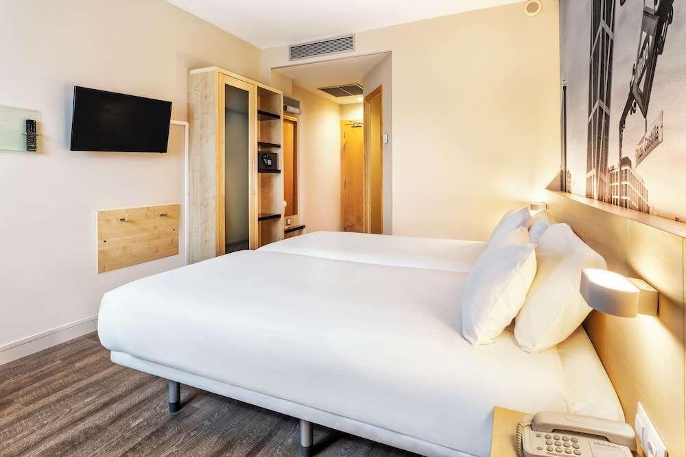 B&B Hotel  Madrid Aeropuerto T1 T2 T3
