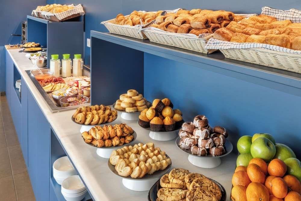 B&B Hotel  Madrid Aeropuerto T1 T2 T3