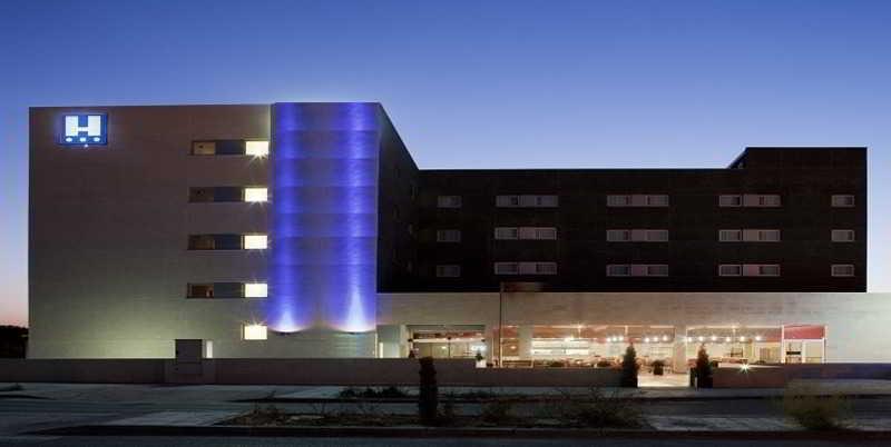 B&B Hotel  Madrid Aeropuerto T1 T2 T3