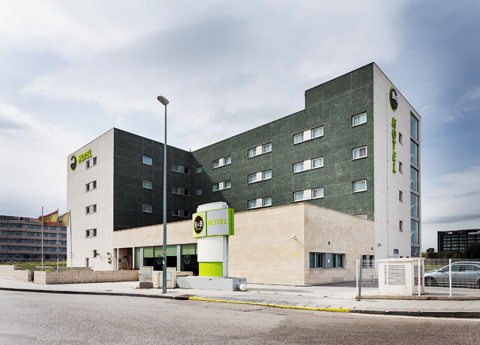 B&B Hotel  Madrid Aeropuerto T1 T2 T3