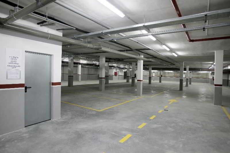 B&B Hotel  Madrid Aeropuerto T1 T2 T3