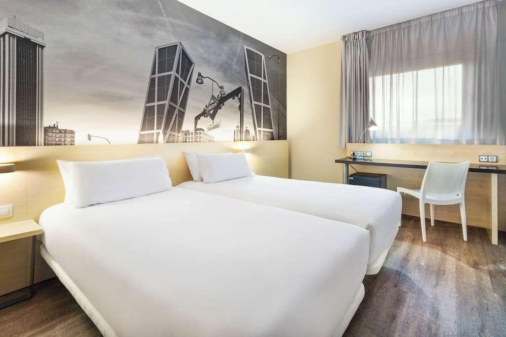 B&B Hotel  Madrid Aeropuerto T1 T2 T3