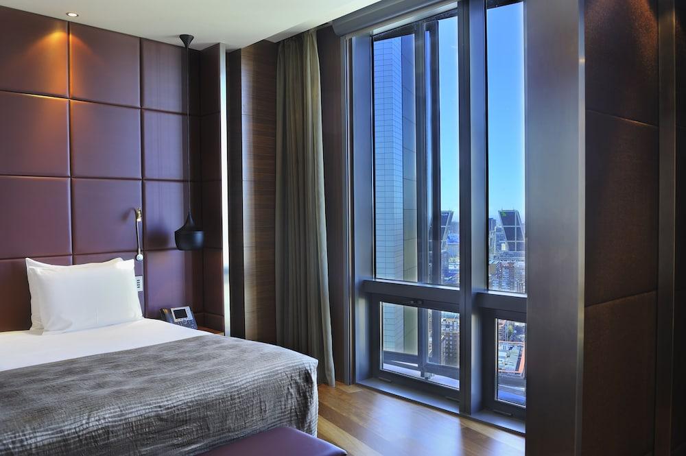 Eurostars Madrid Tower