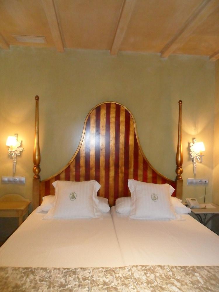 Hotel Sacristía De Santa Ana