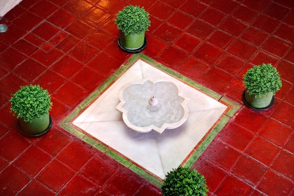 Hotel Sacristía De Santa Ana