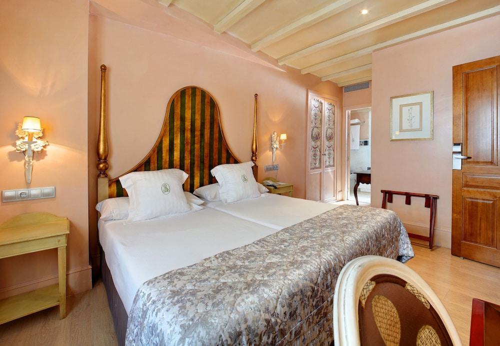 Hotel Sacristía De Santa Ana
