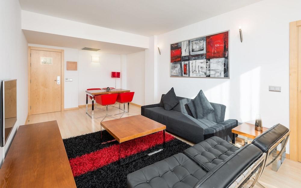 Hotel Zentral Ave