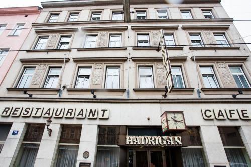 Hotel Hadrigan
