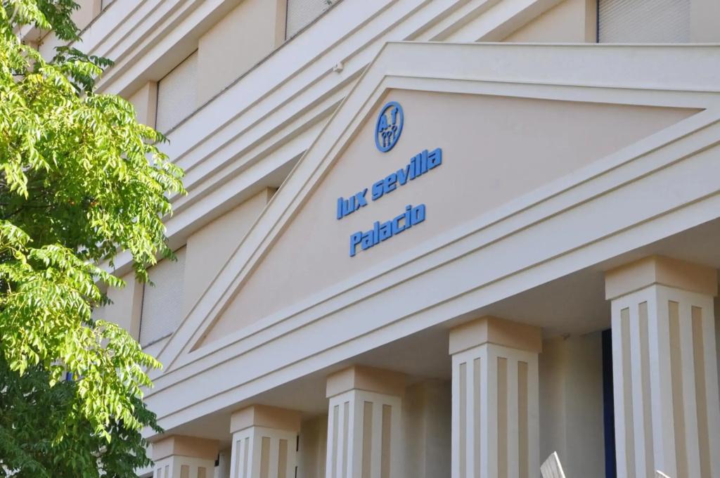 Apartamentos Lux Sevilla Palacio