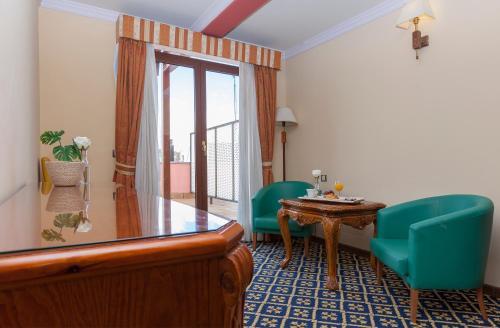 Hotel Agora Juan De Austria