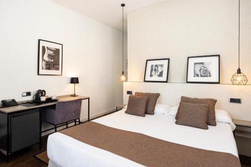 Blanq Carmen Hotel