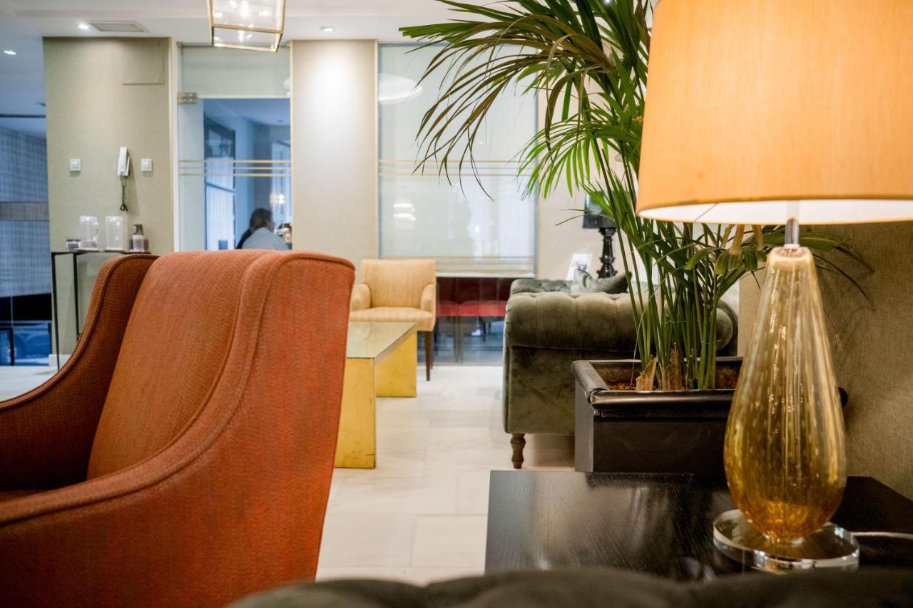 Hotel Meninas